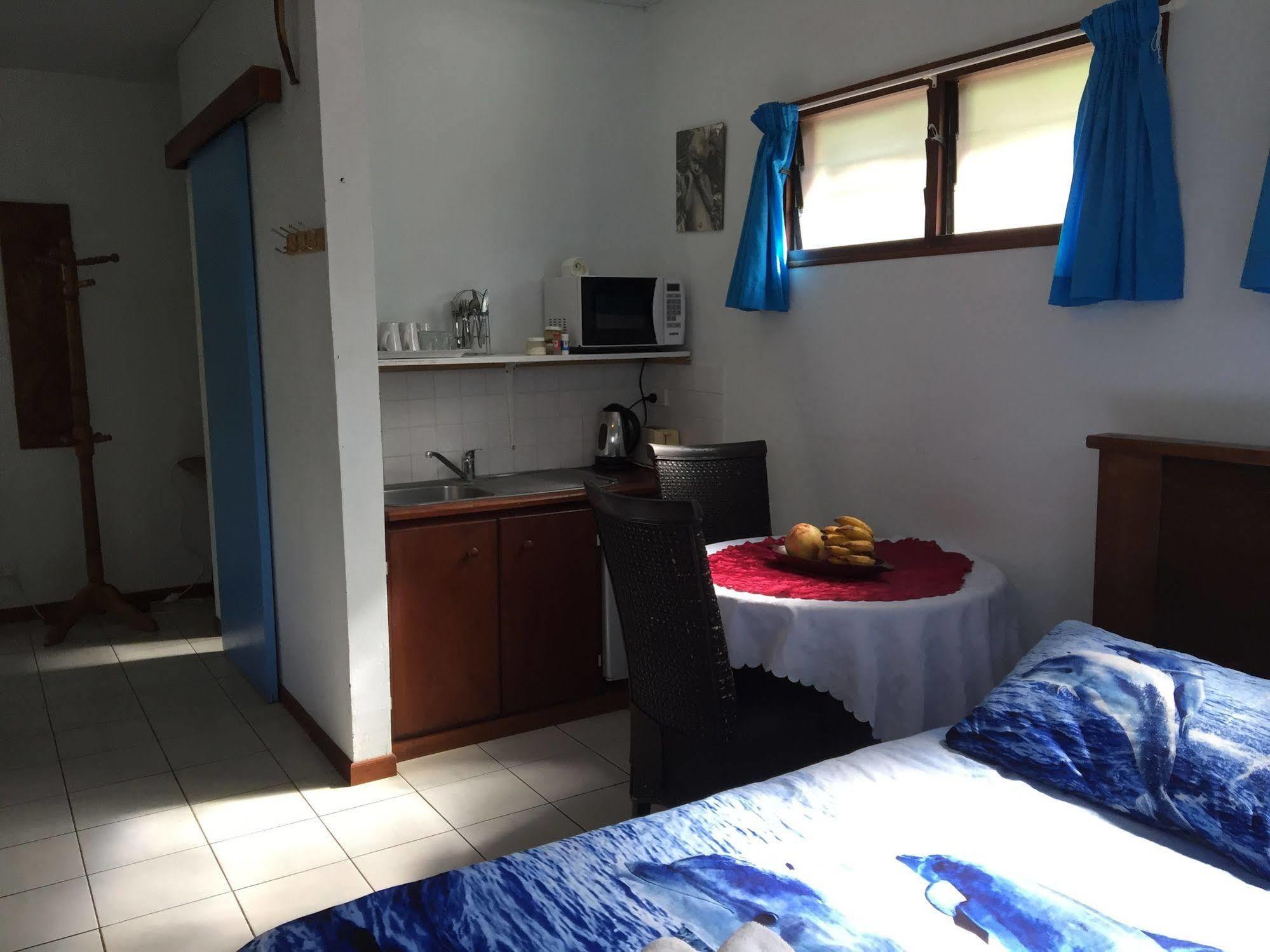 Travellers Budget Motel Port Vila Exteriör bild