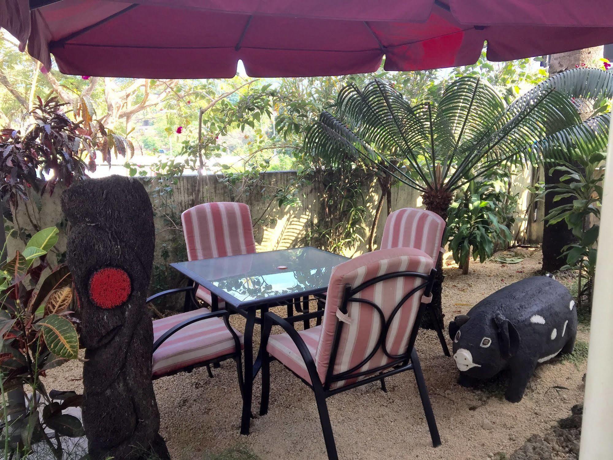 Travellers Budget Motel Port Vila Exteriör bild
